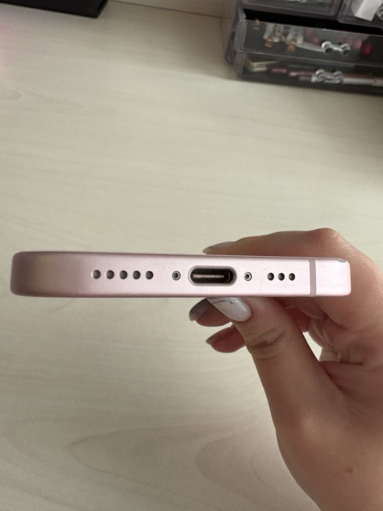 Iphone 15 128 gb PINK