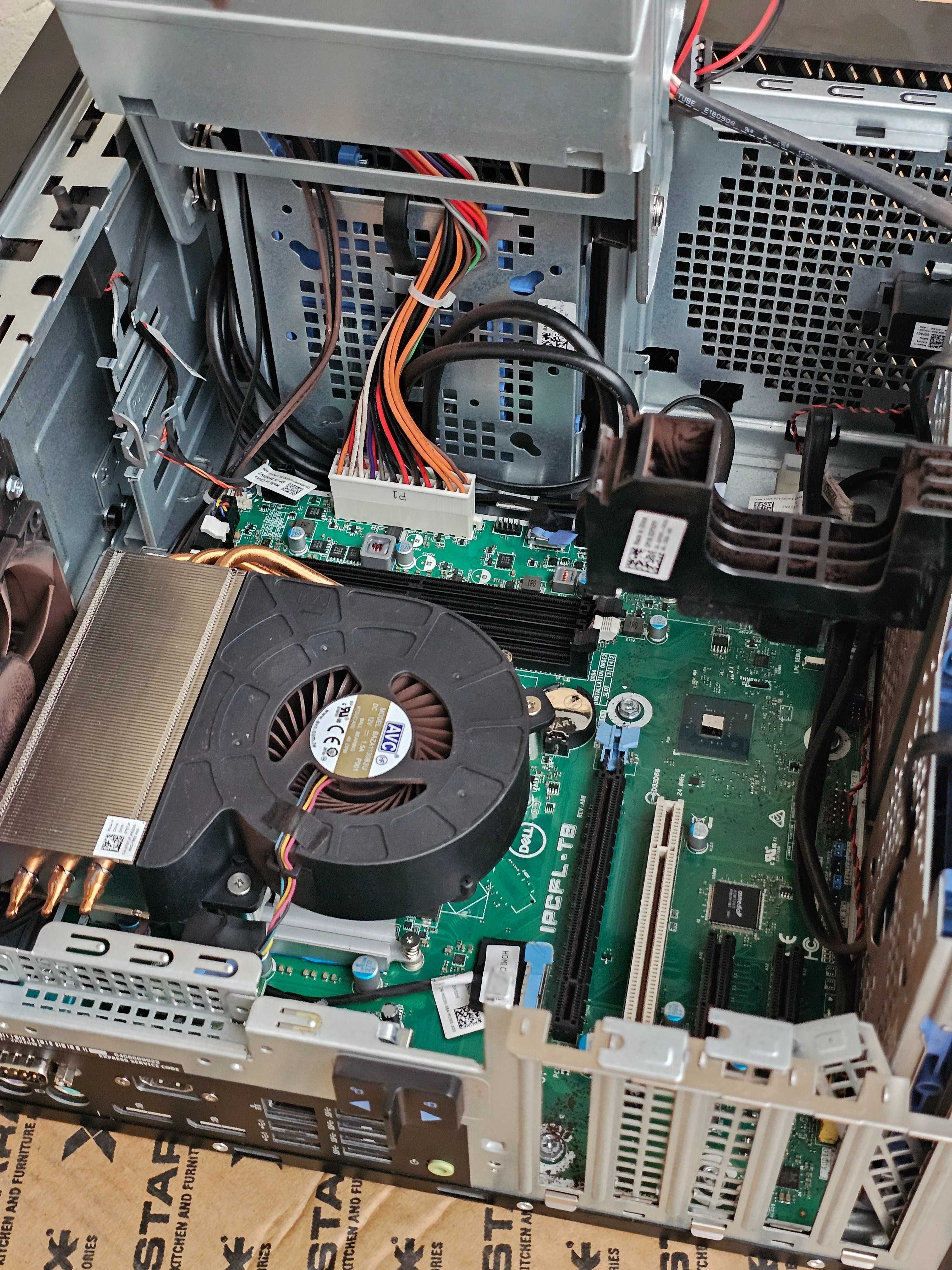 Робоча Графічна станція dell precision 3630 / Xeon E 2186g / DDR4
