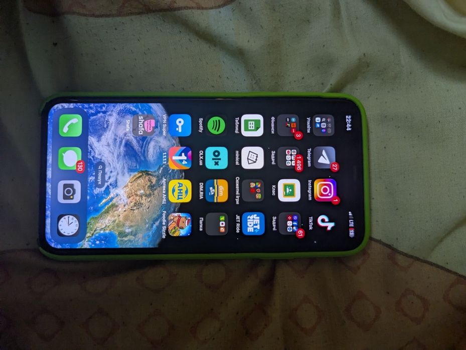 iPhone 11 Pro max 64gb 77%