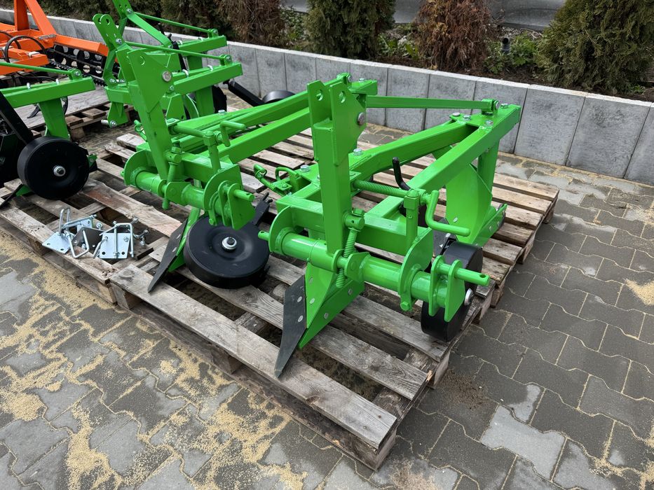 Pług 1 i 2 skibowy do mini traktora Yanmar Iseki Kubota