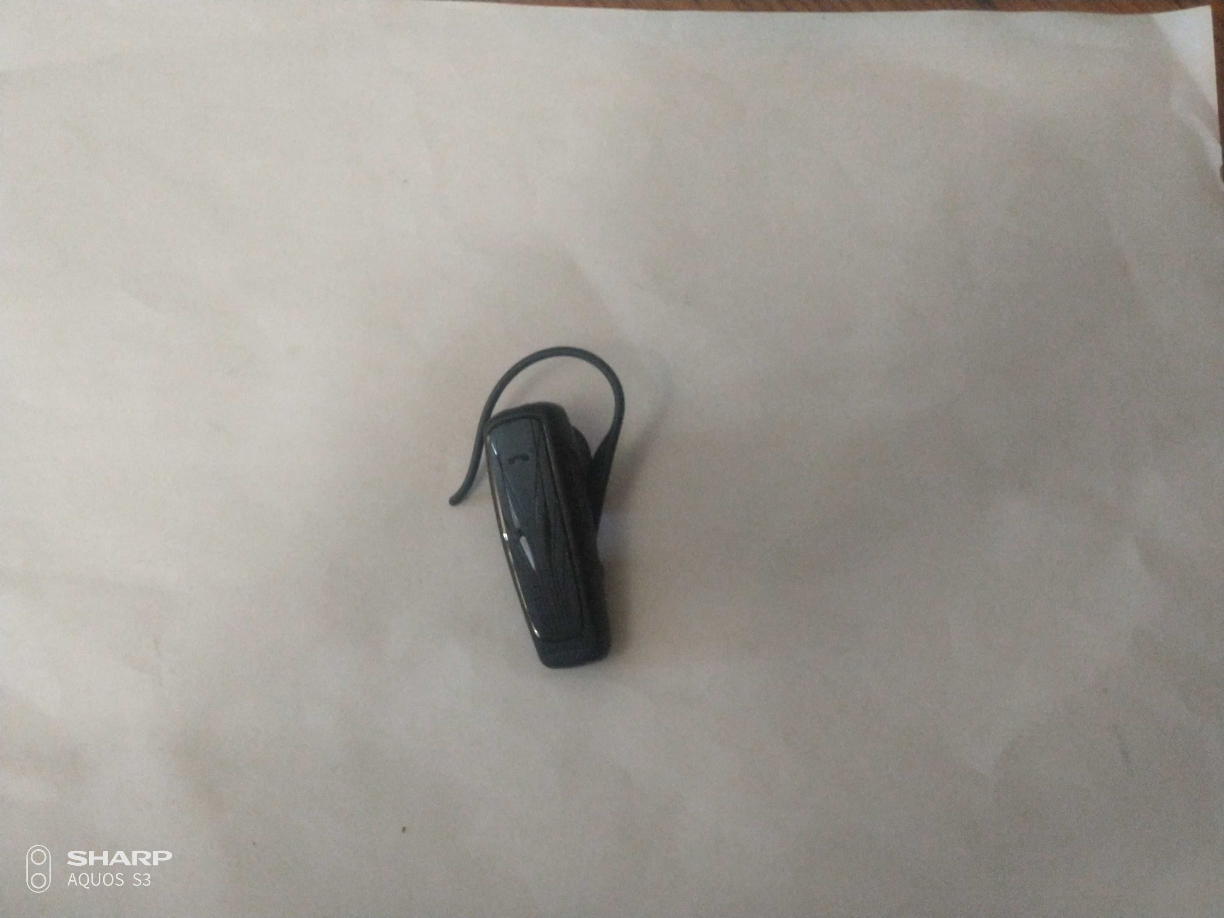 Bluetooth гарнитура Plantronics M10
