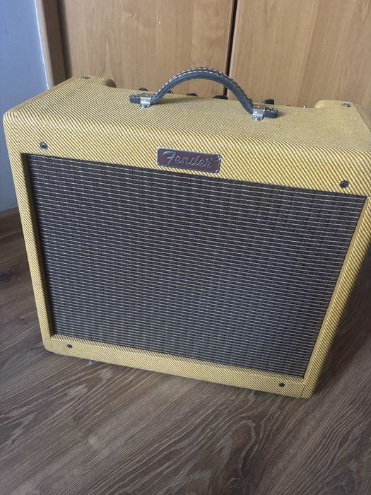 Fender Blues Junior Lacquered Tweed