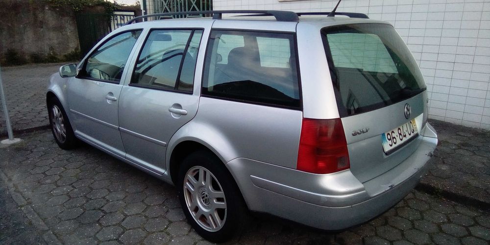 Vendo Golf 4 tdi 1.9,2003 ,..110 vcs