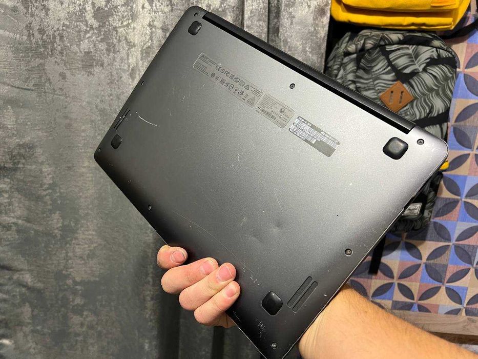 МАГАЗИН: Ноутбук - Acer TravelMate з Європи (DDR4 4Gb/SSD128/Intel i3)