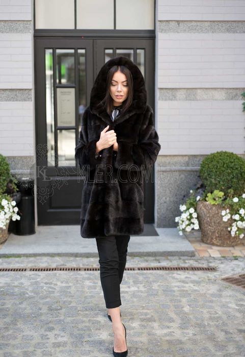 Продам шубу трансформер  норка чорна (автоледі)