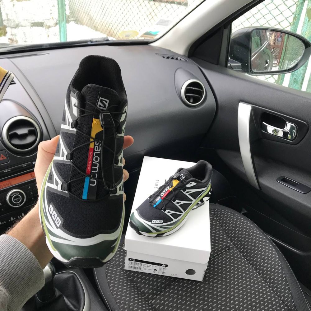 Чоловічі кросівки саломон чорні з білим Salomon XT6 S/LAB Black white