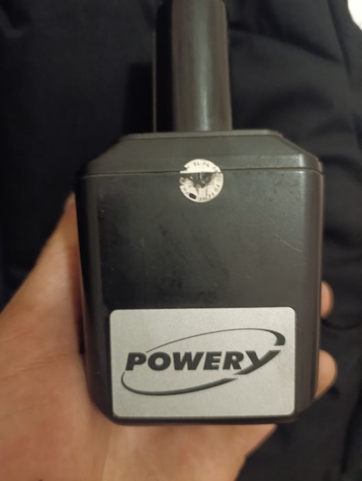 Акамулятор 12 v.