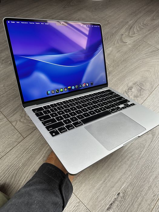 Macbook Air M3 2024 рік 100%