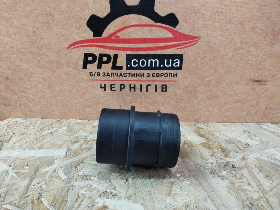 VW Tiguan II 2016- Kodiaq Датчик расхода воздуха расходомер 05L906461B