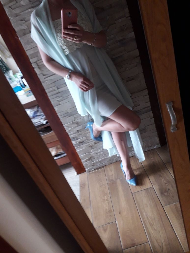 Suknia elegancka długa zwiewna S