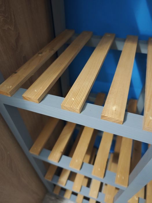 Regał drewniany na kwiatki / kwietnik