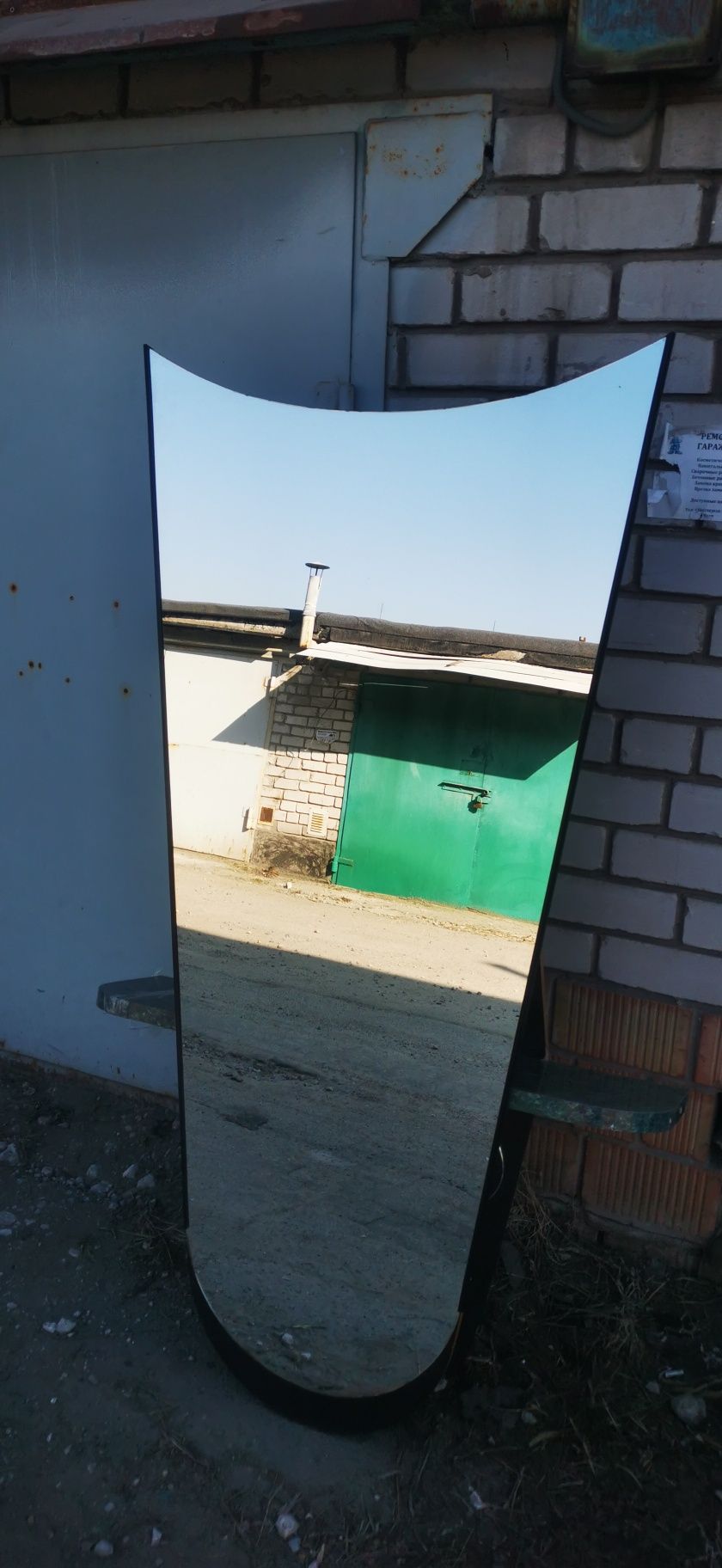 ПРОДАЮ дзеркало в парикмахерську з поличками, 1 500 грн