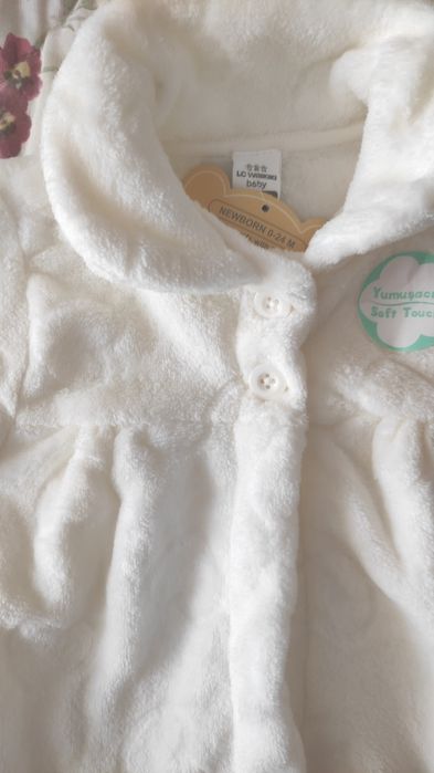 Кардіган для дівчинки LC WAIKIKI на 18-24 місяці.