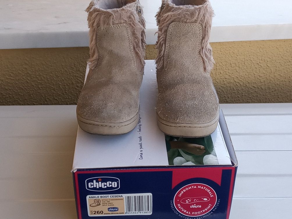 Vendo botas CHICCO 26