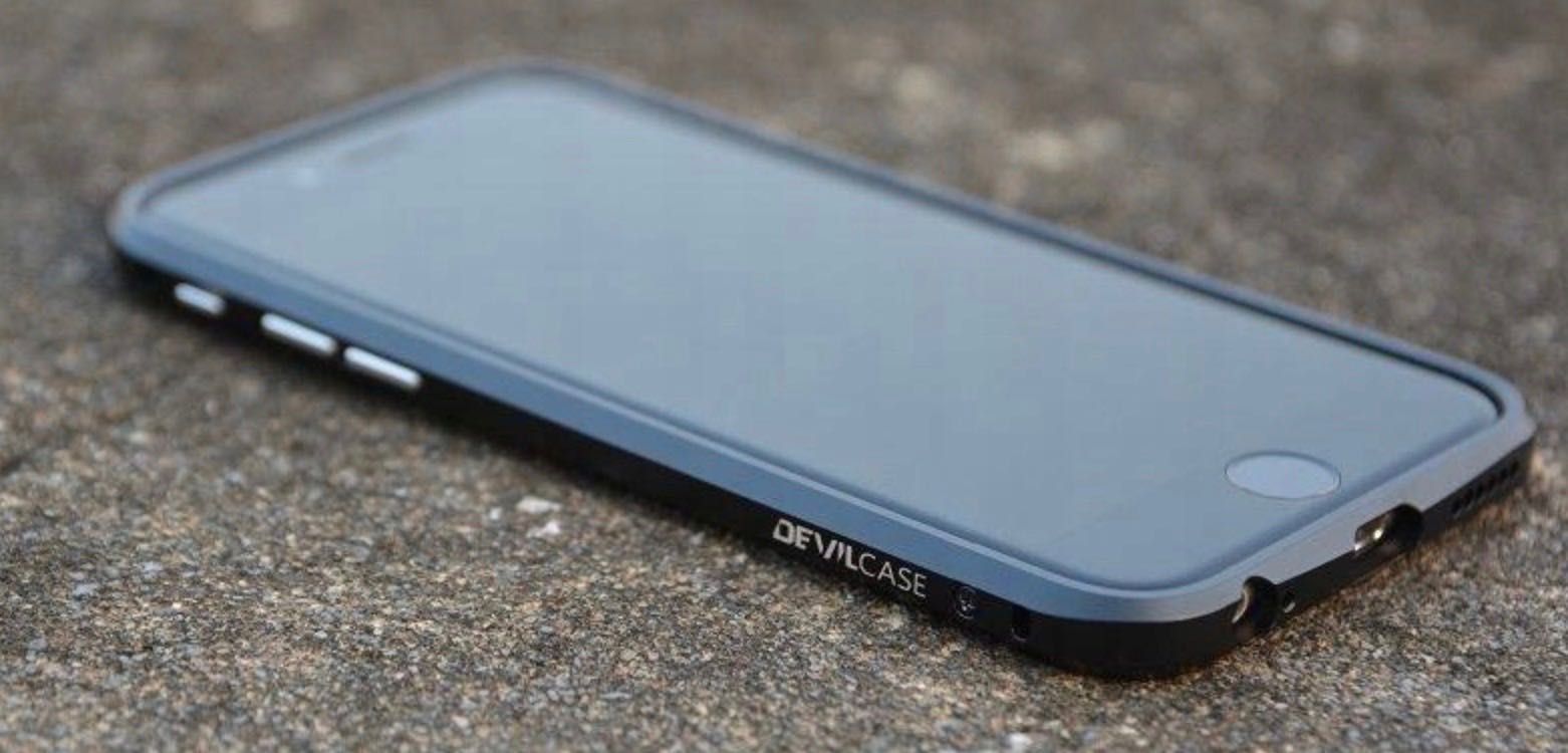 Sprzedam aluminiowe Etui IPHONE 7/8 DevilCase Bumper