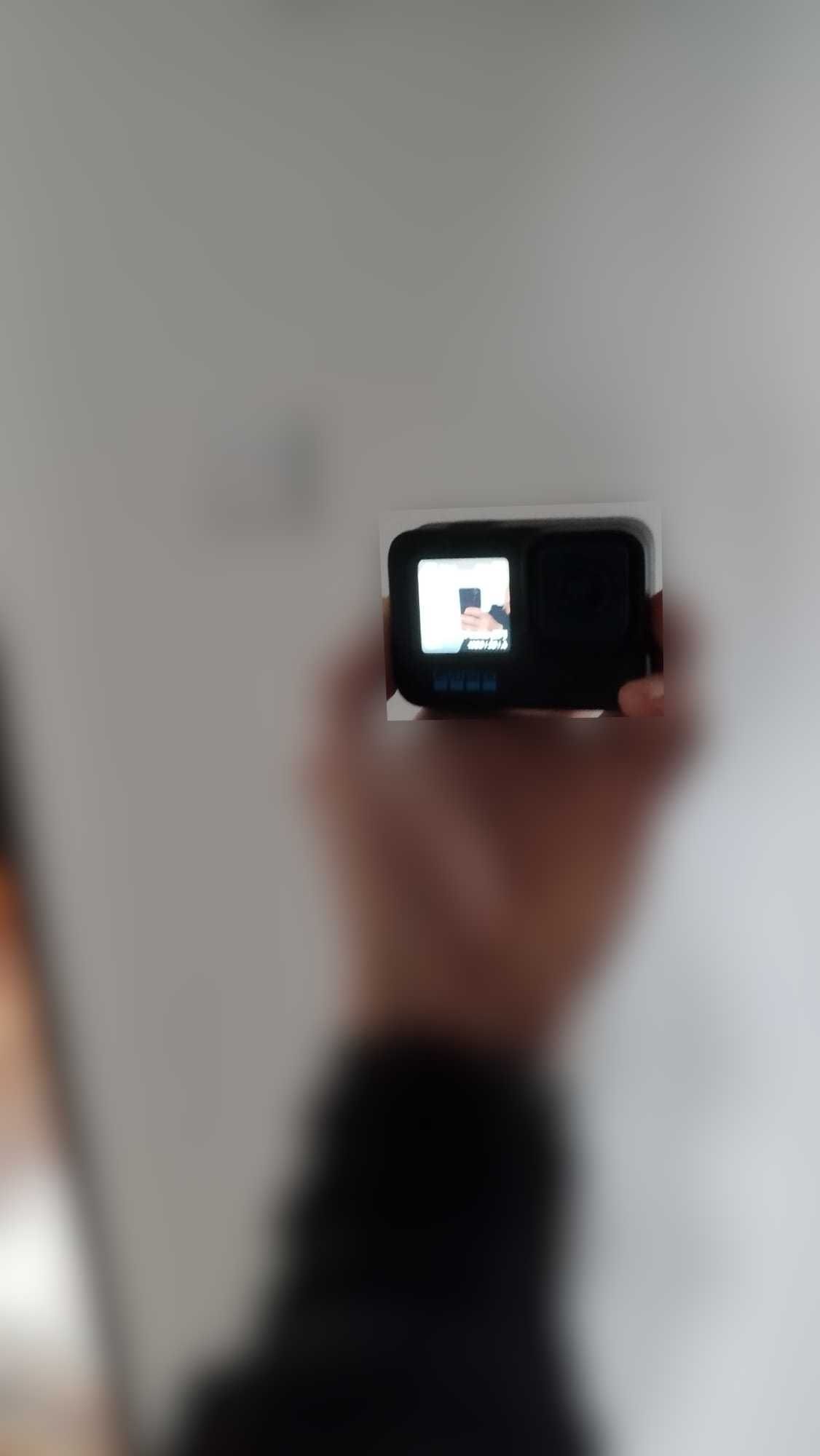 GoPro Hero 10 black como nova com muitos extas