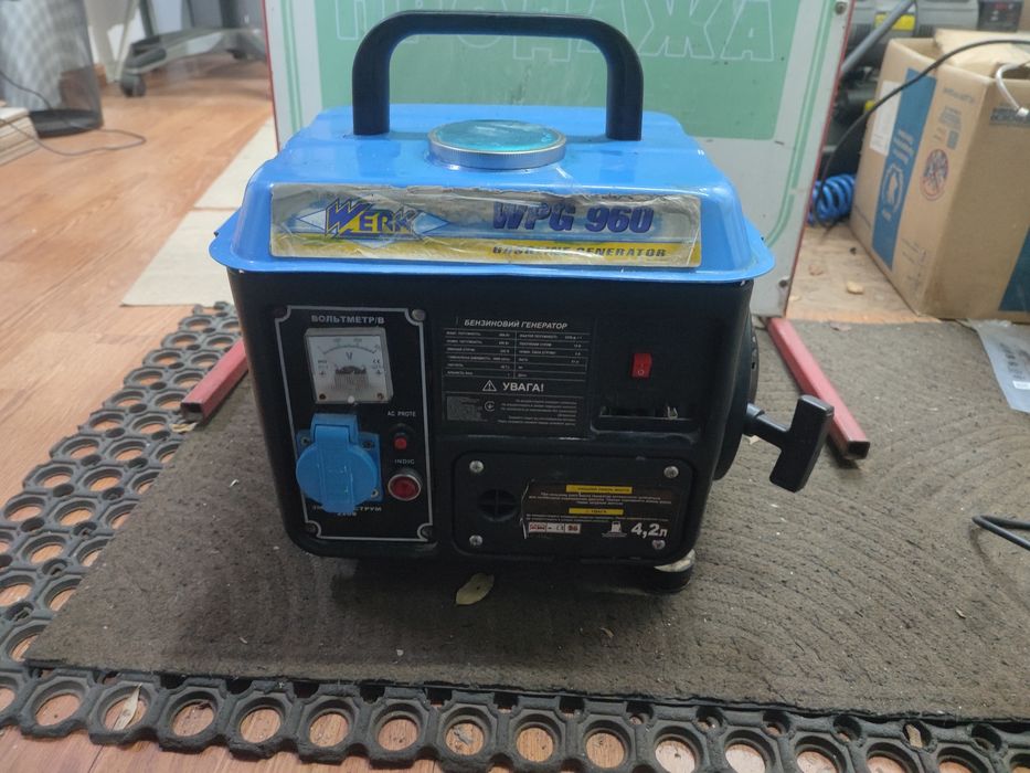 Продам генератор 800 ватт