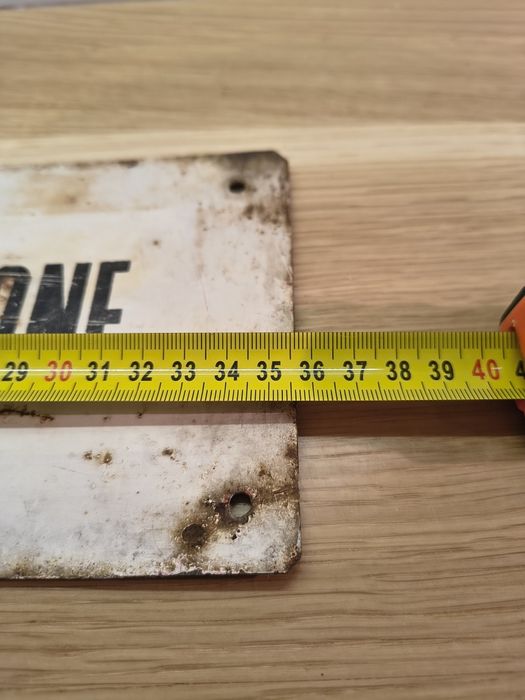 Stara tablica z Prl Palenie Zabronione