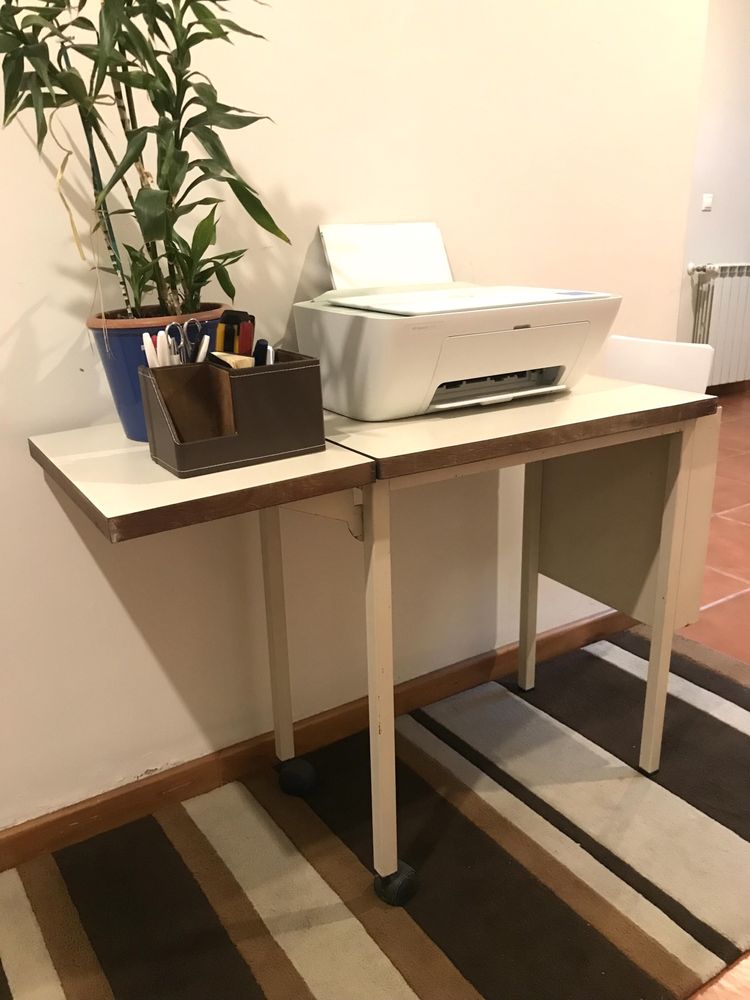 Mesa de apoio para escritorio