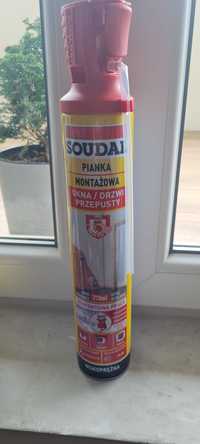 Pianka montażowa soudal