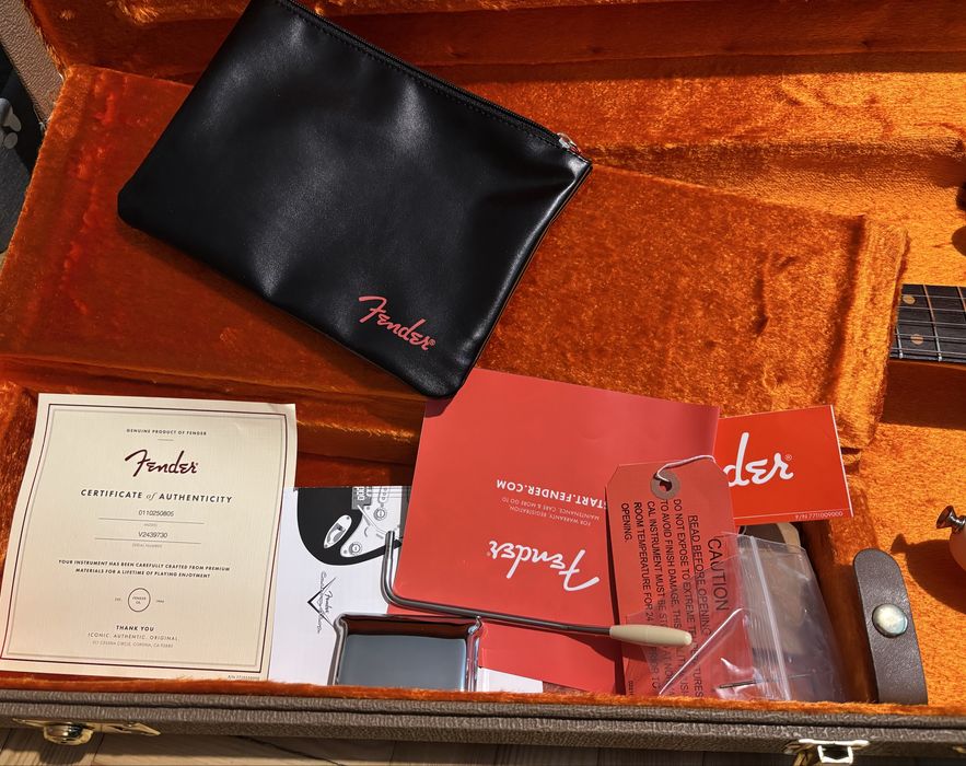 Fender American Vintage II 1961 Stratocaster RW Olympic White