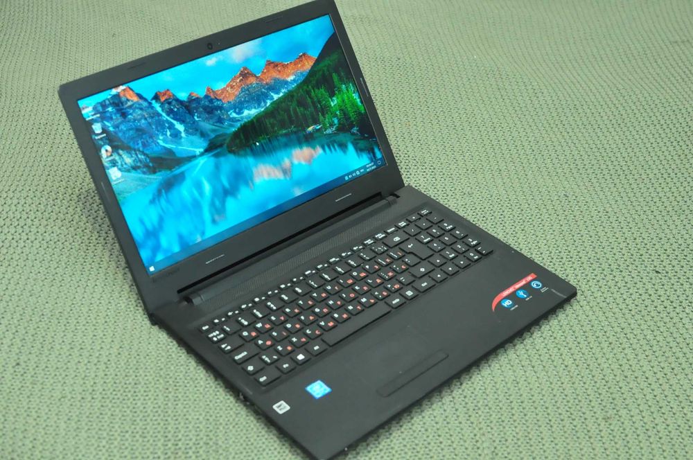 Мощный ноутбук Lenovo 100  (4 ядра /8Gb/ SSD / video 2Gb)