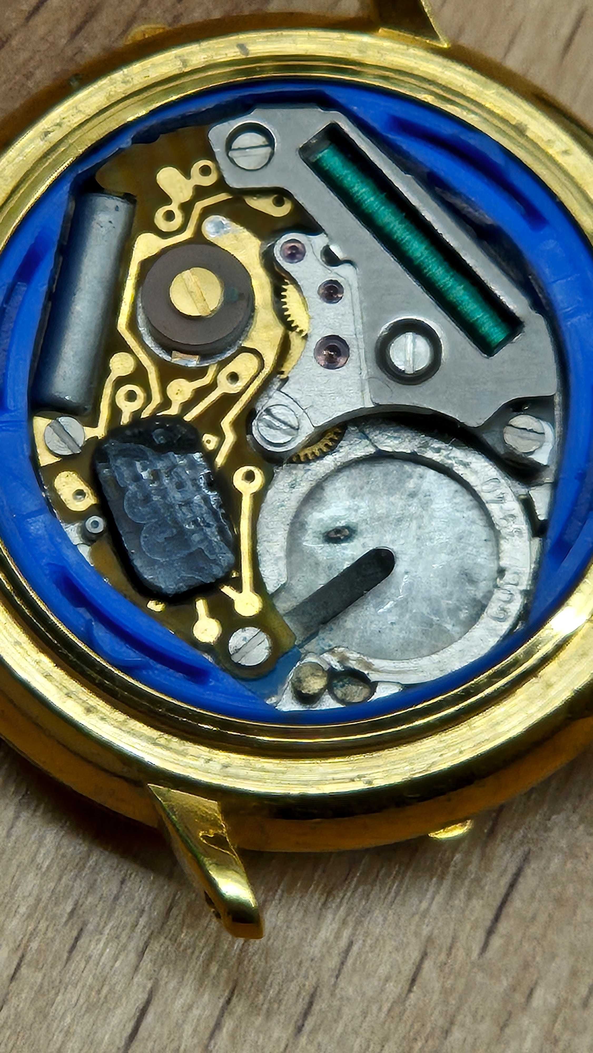 Damski zegarek quartz *GUB Glashutte*