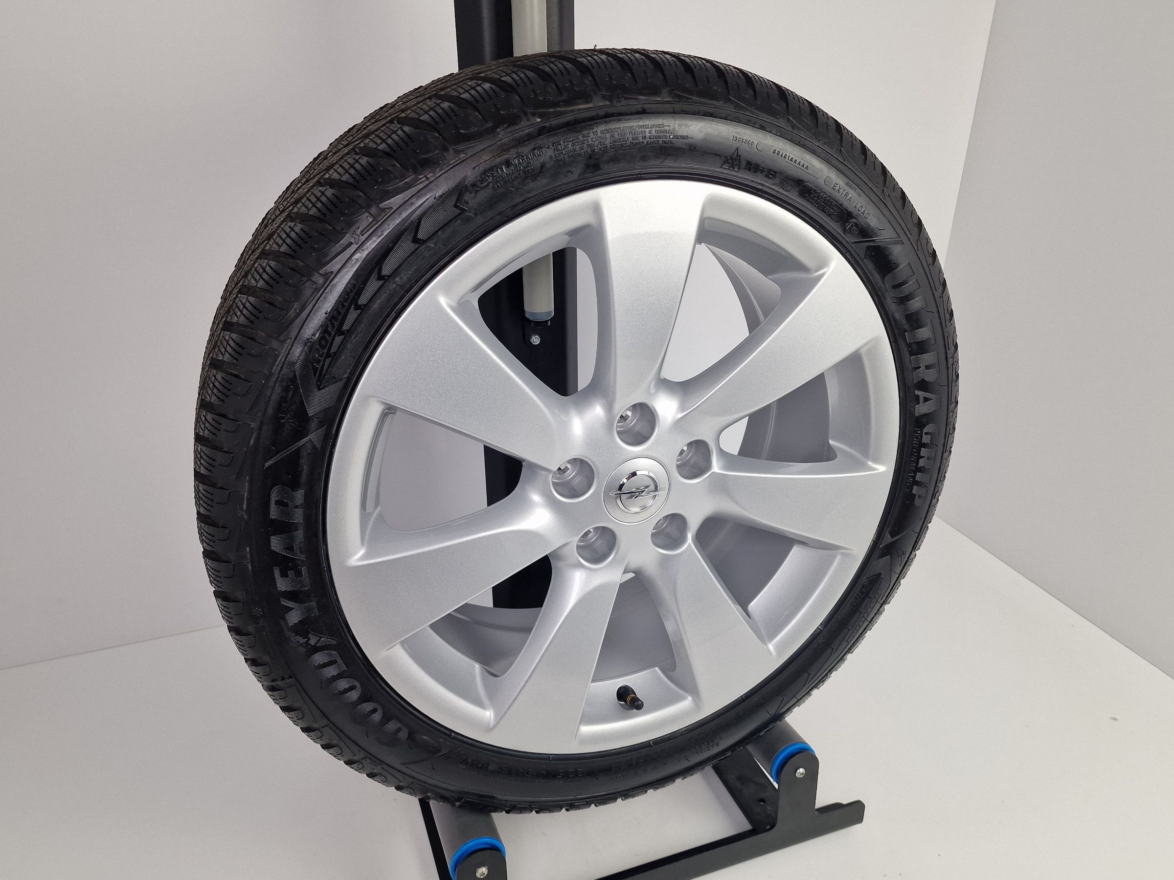 FABRYCZNIE NOWE Koła Felgi Opel 18" Astra J Zafira C Insignia B