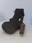 Botins com cunha