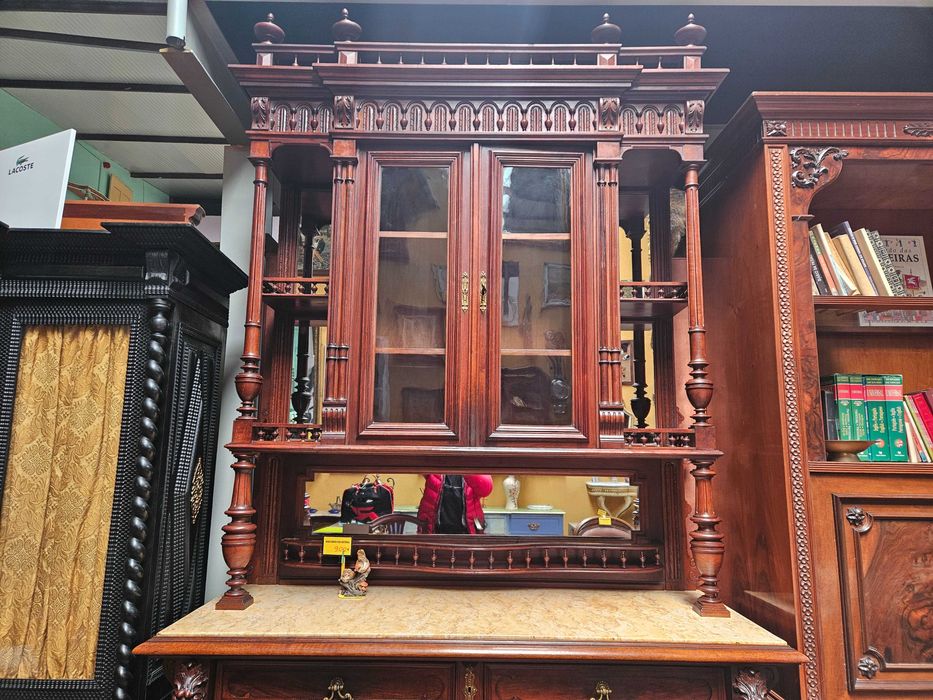 Grande móvel muito antigo em madeira maciça e pedra - óptimo est