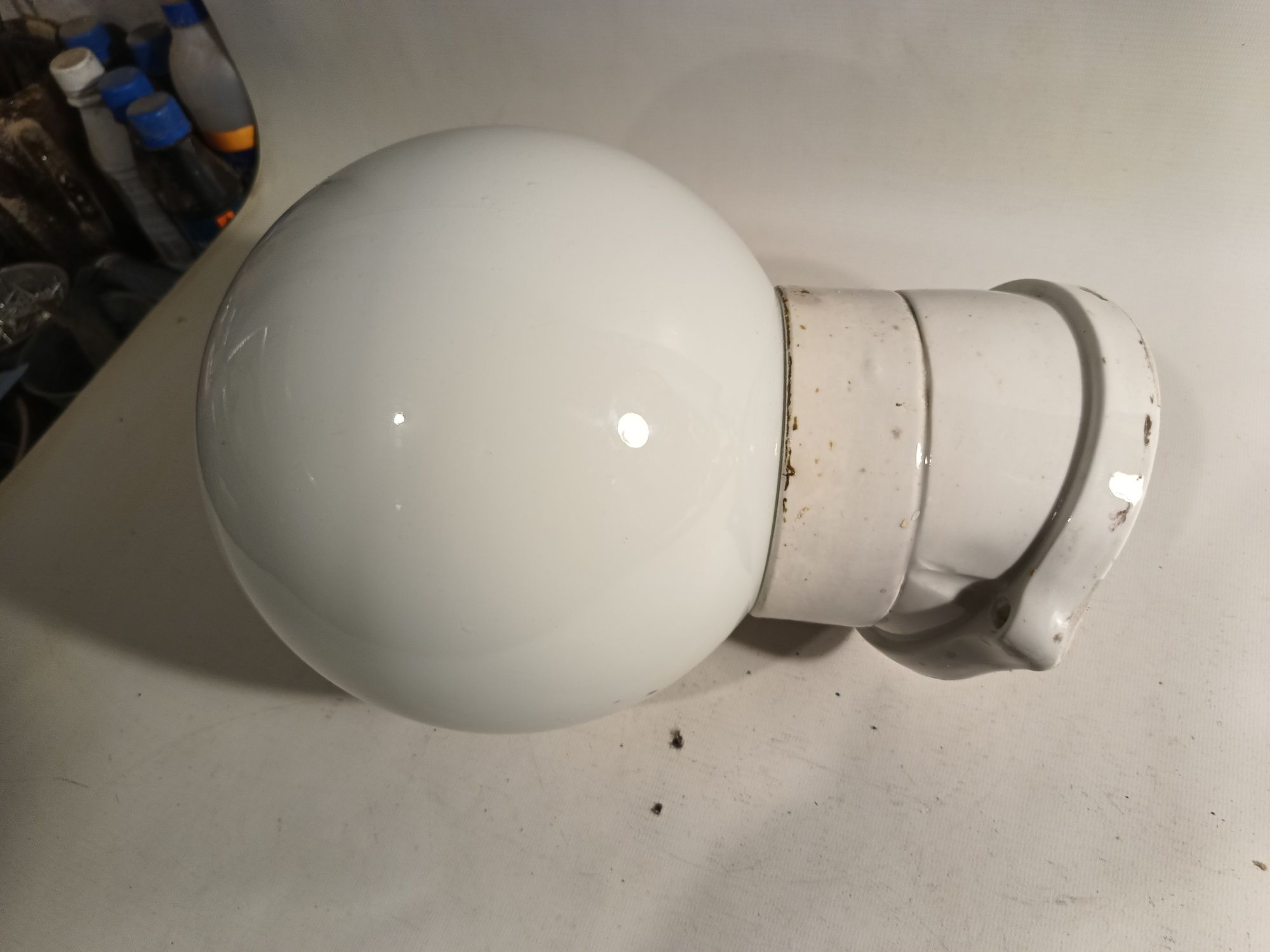 Lampa łazienkowa w stylu industrialnym, kinkiet