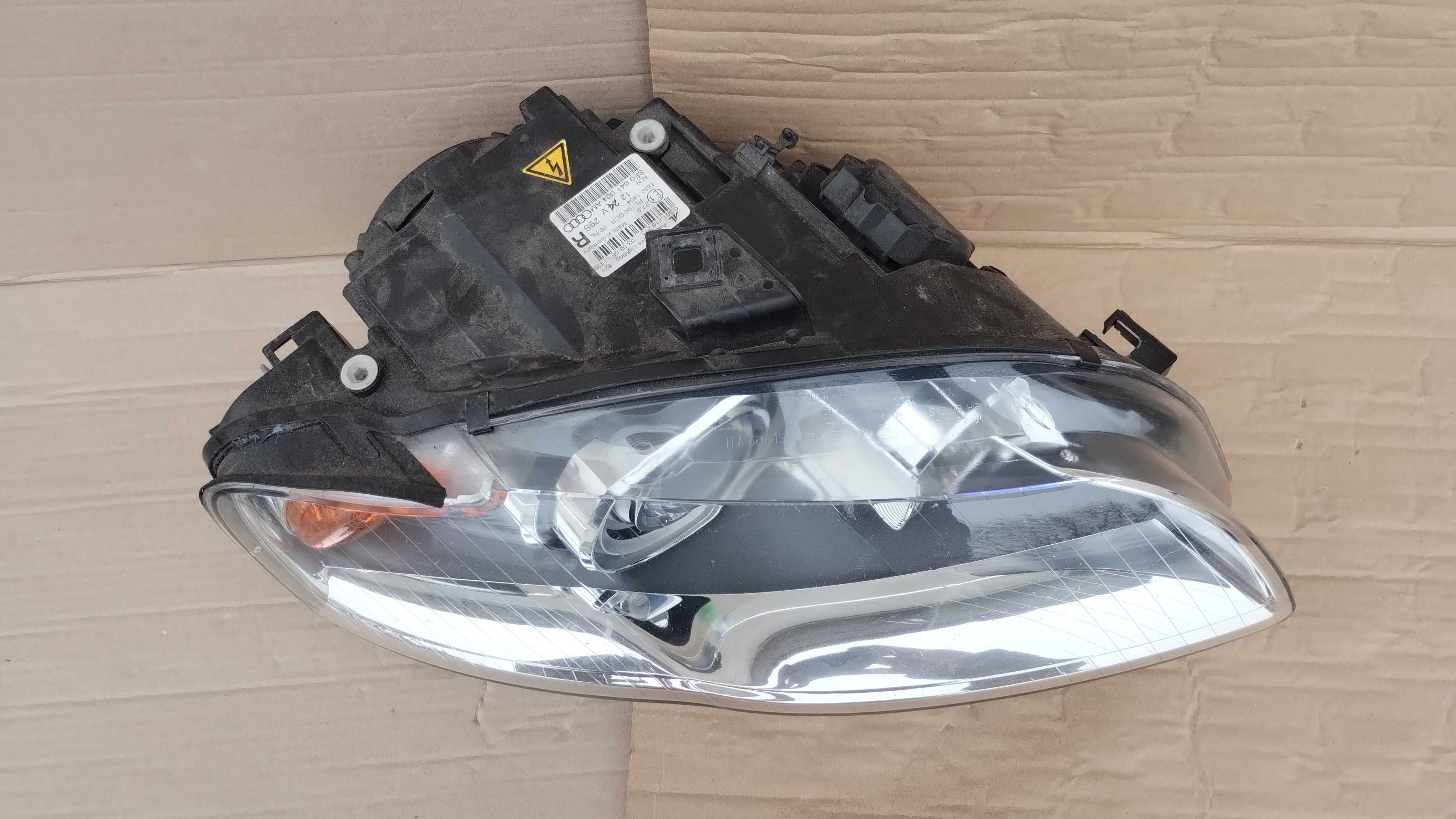 Lampa Przód Prawa Bi Xenon Audi A4 B7 8E 8E0 04-08r Europa