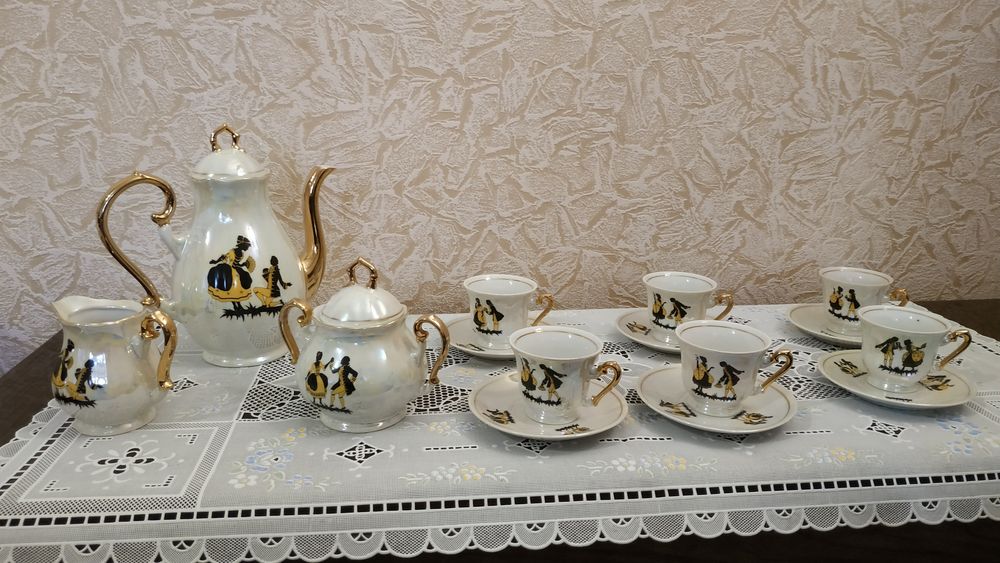 Югославский фарфоровый сервиз ZAJECAR 70-х годов.