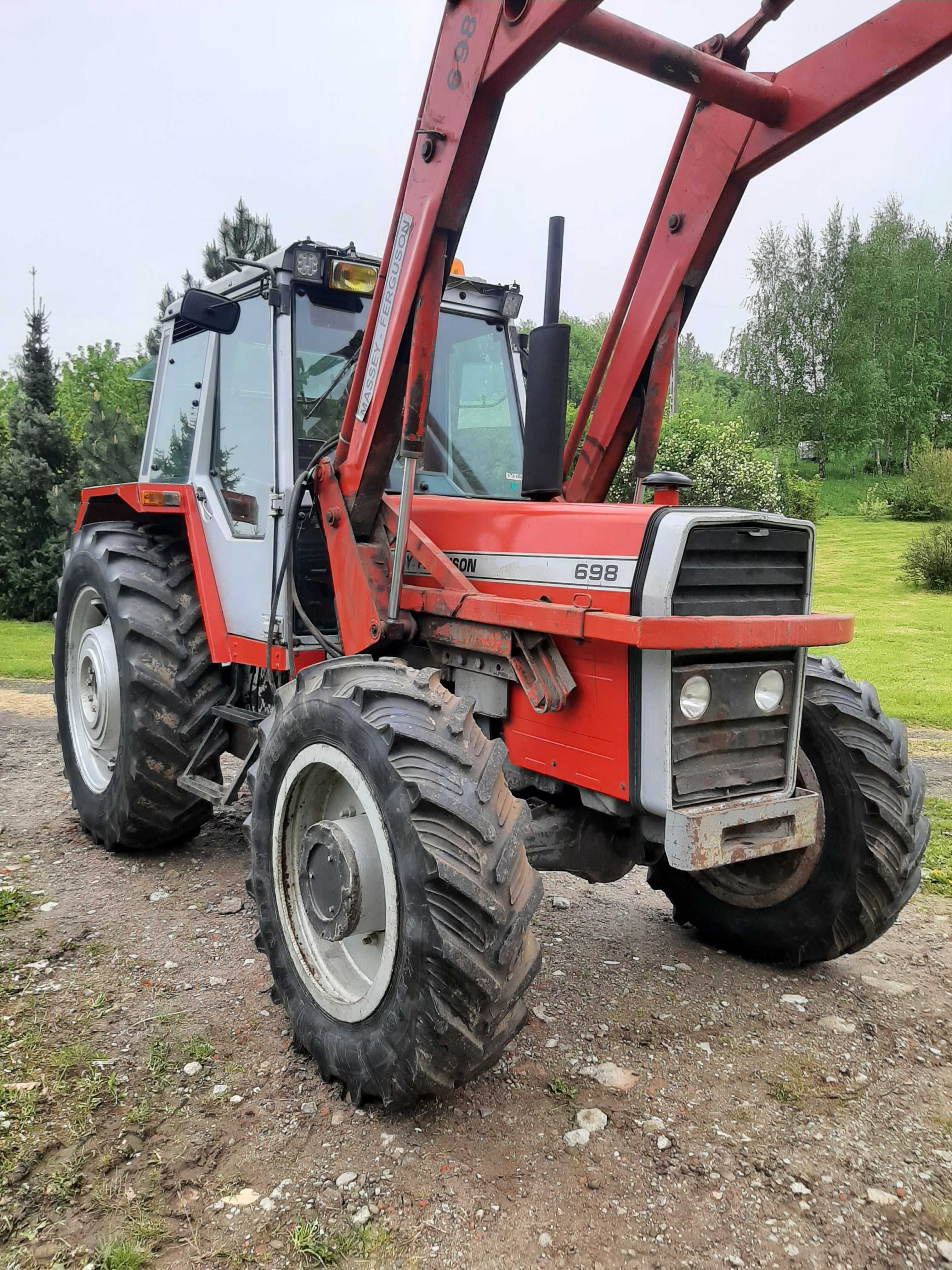 Massey Ferguson 698 Tur