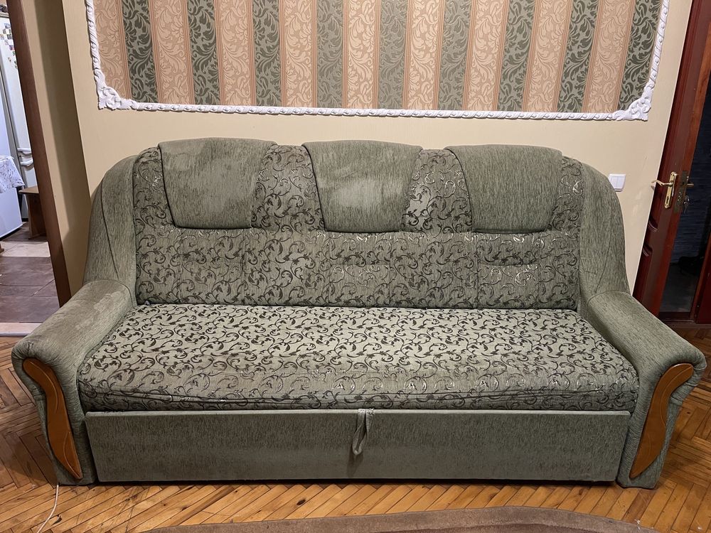 Розкладний диван, трьохспальний, зелений