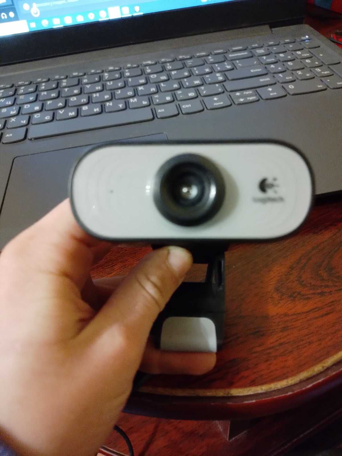 веб камера LOGITECH V-u0013 орігінал