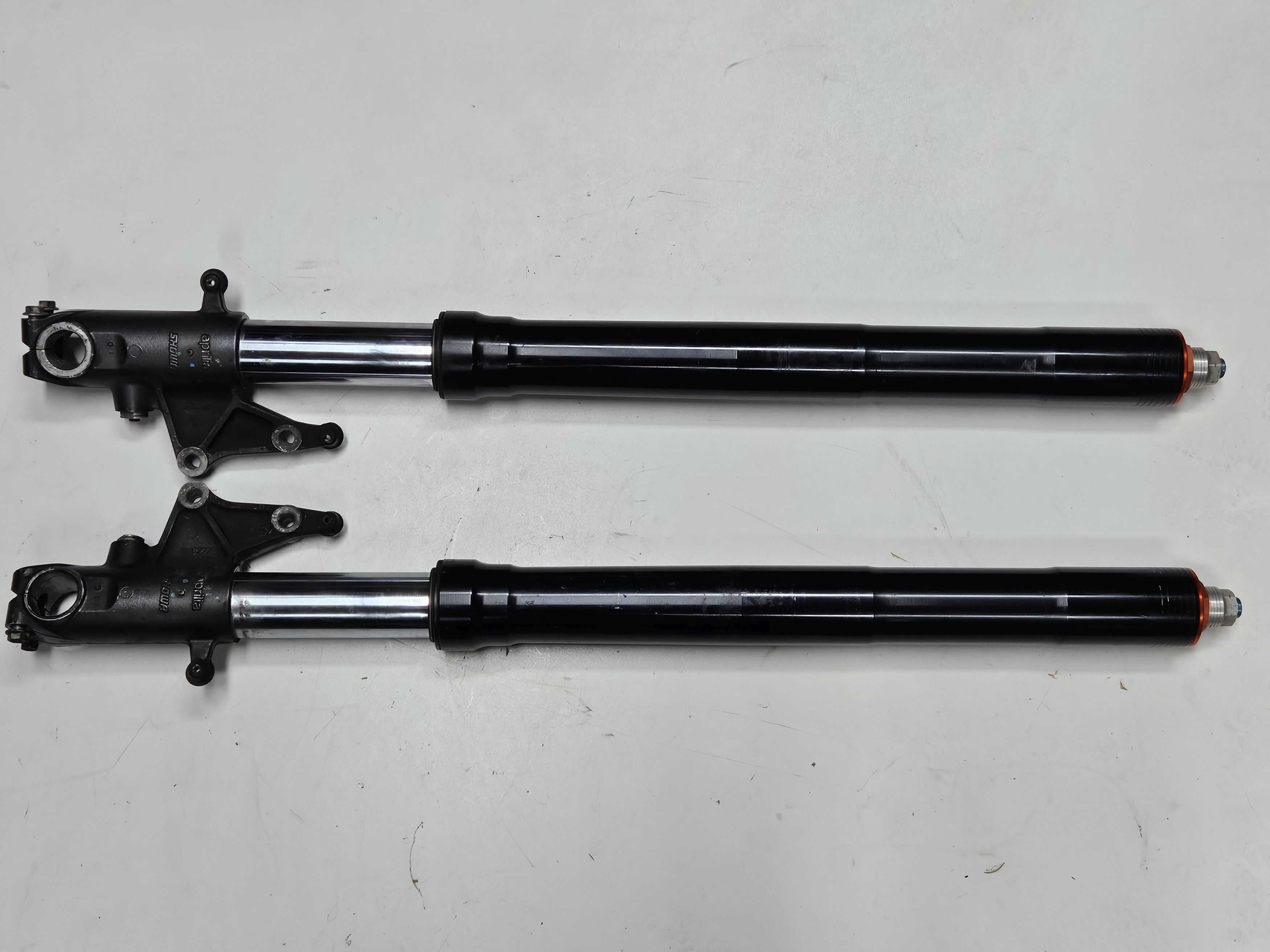 Lagi zawieszenie przód Aprilia RSV 1000 Tuono 02-05 RSV Mille 98-03