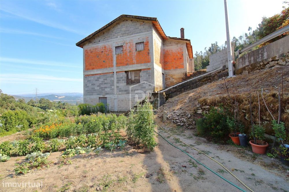 Moradia T2 Venda em Luzim e Vila Cova,Penafiel