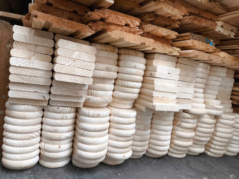 Boazeria. Producent. Imitacja bala Deska elewacyjna, Tarasowa modrzew