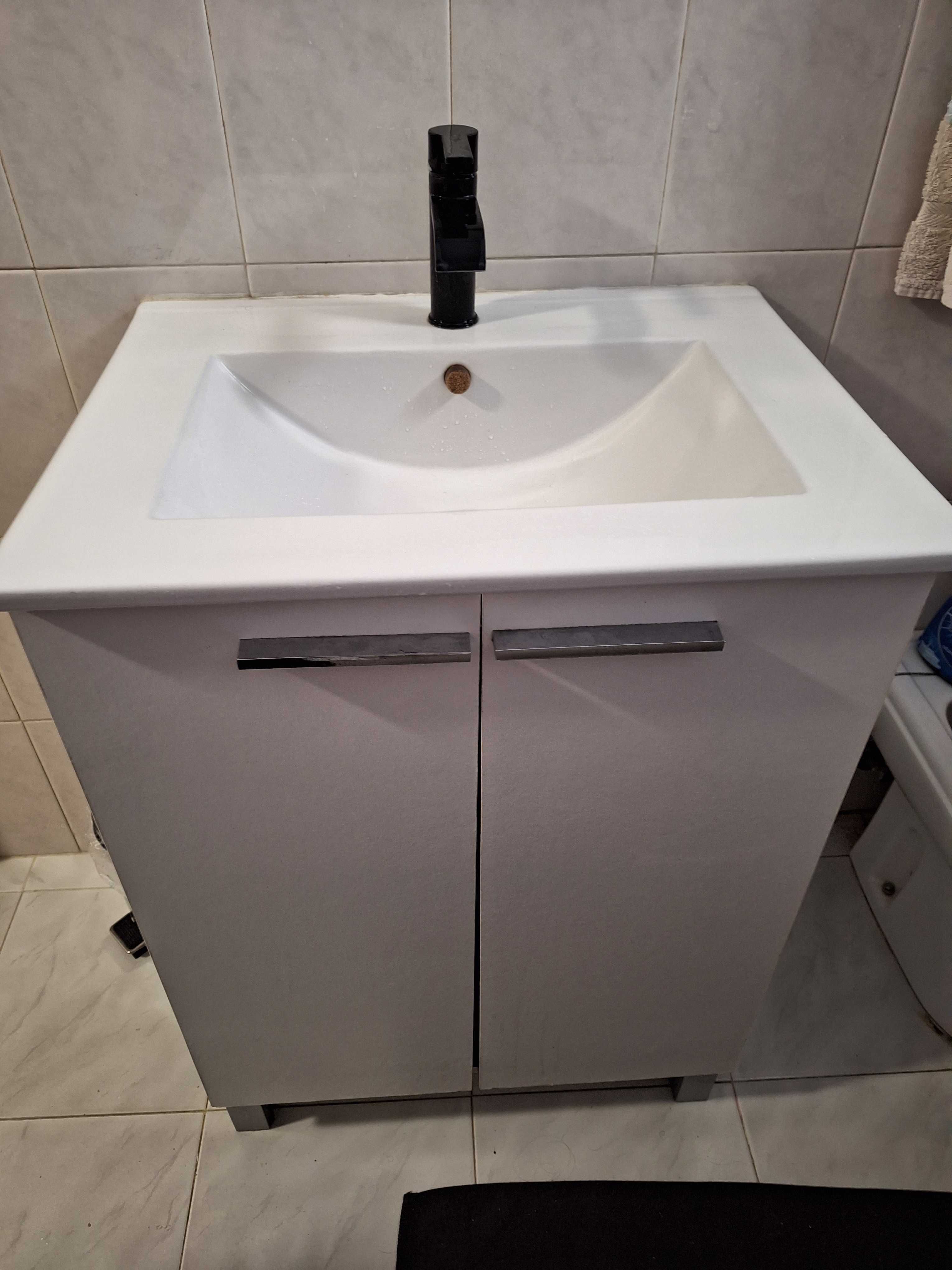 Lavatorio em bom estado