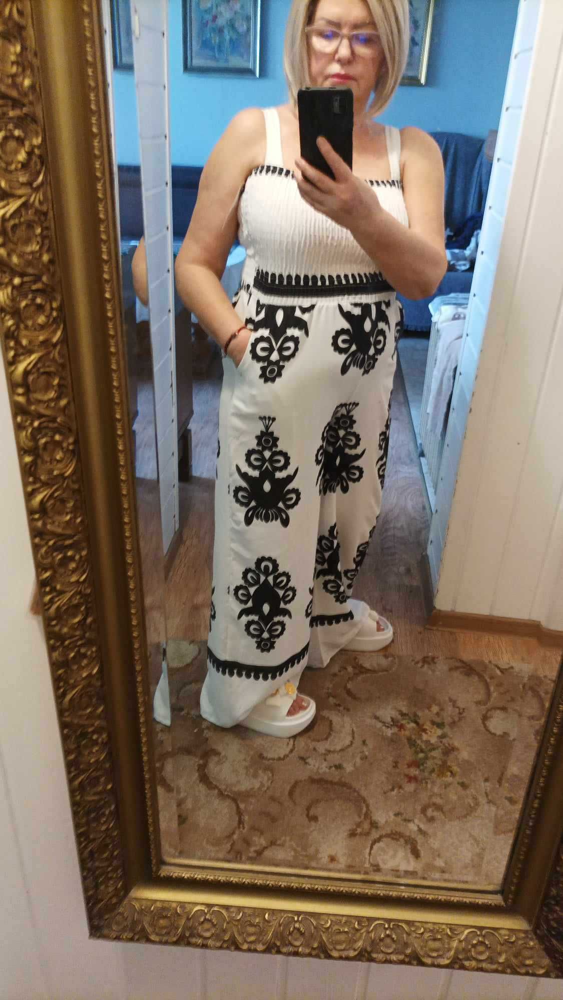 Kombinezon damski gumki, we wzory.