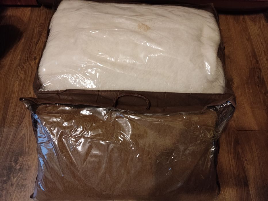 Wełna wielbłądzia Kołdra + poduszka firmy Woolmark