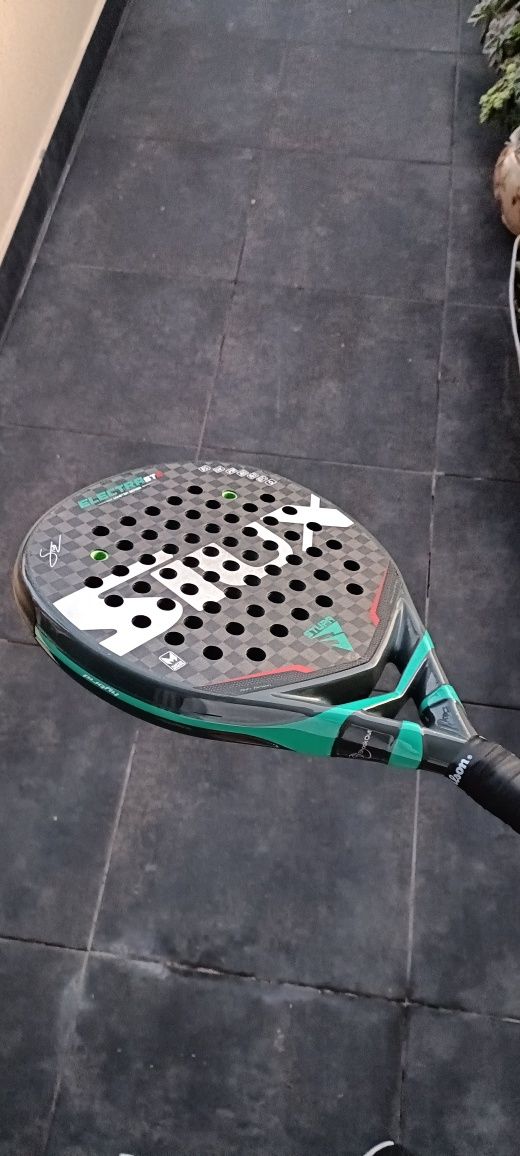 Raquete siux electra st2 hybrid em muito bom estado.