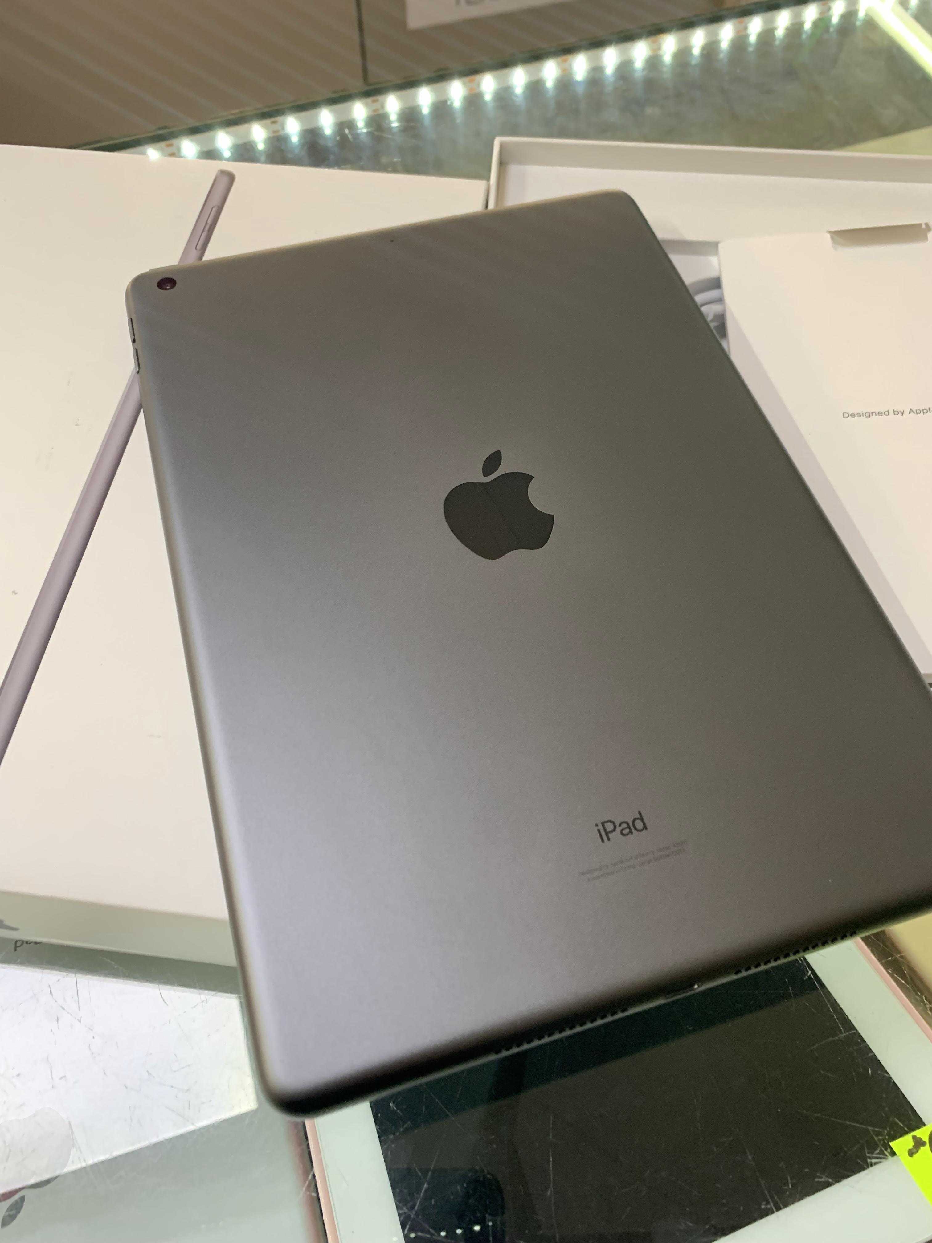 Планшет Ipad 9 64gb 2021 повний комплект