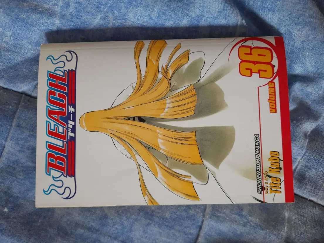 Diversos mangás (Sakamoto Days, Berserk, Orange, etc)