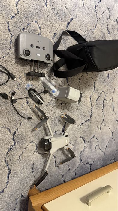 Dron Dji mini 3 fly more combo