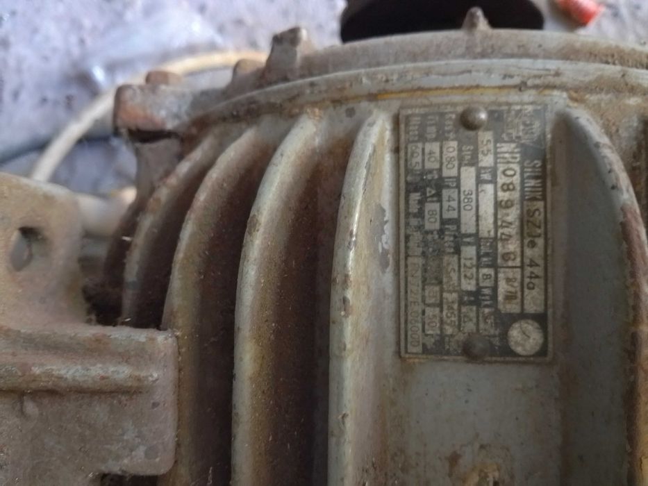 Silnik elektryczny  SZJe 440