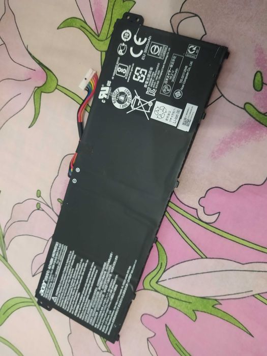 Батарея Aser Aspire ac14b8k в идеальном состоянии
