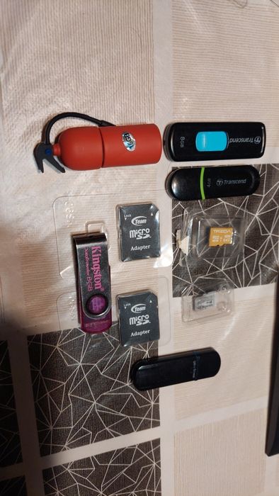 USB - microSD флешка