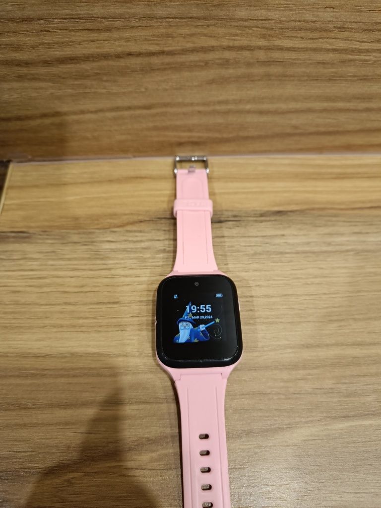 Smartwatch TCL MT 40